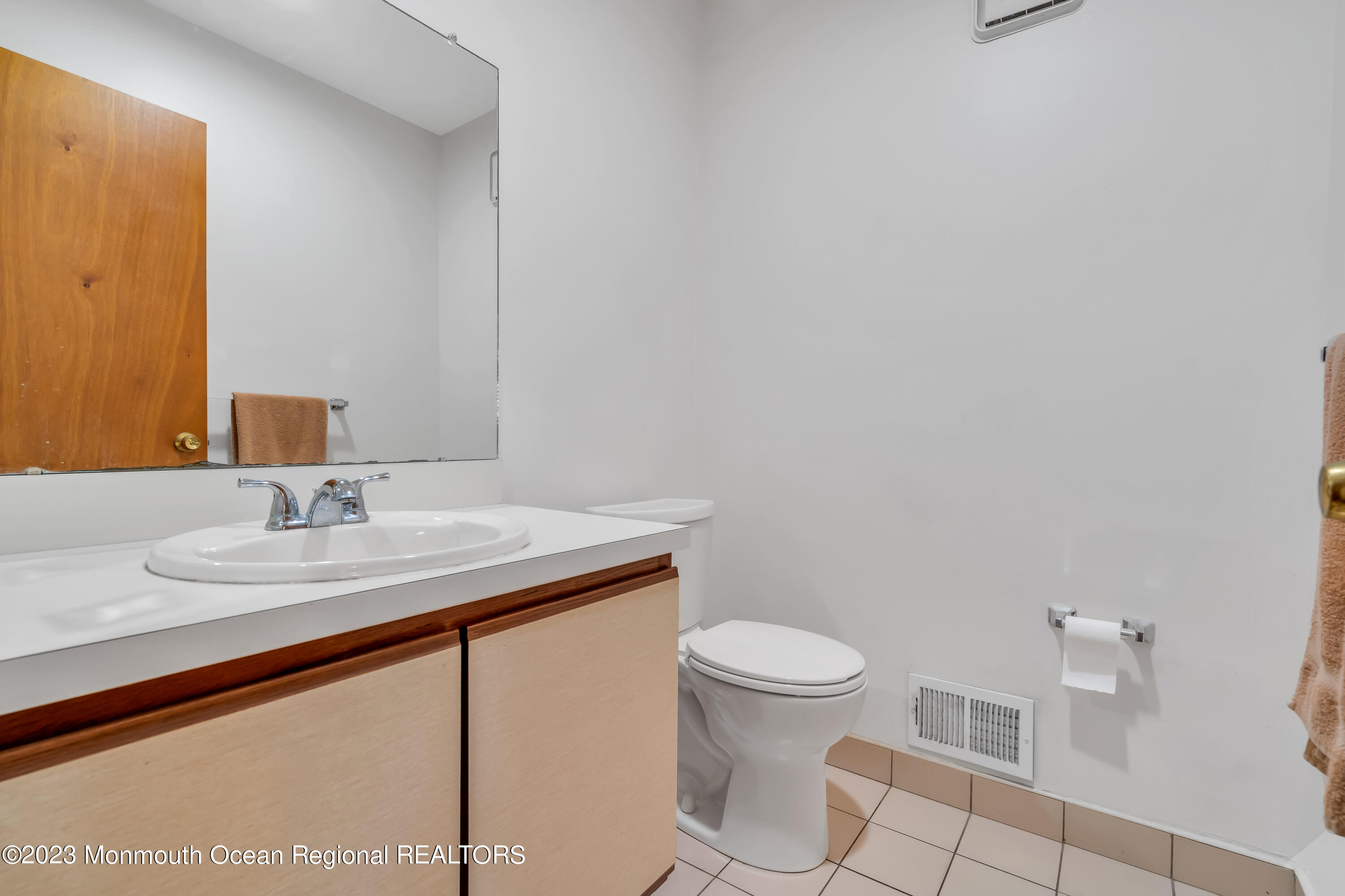 116 Edison Glen Terrace