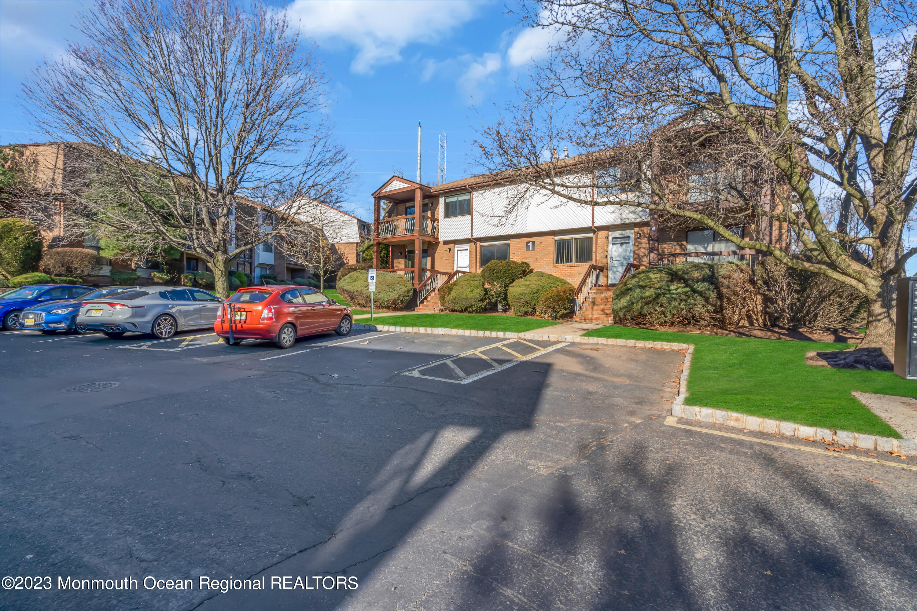 116 Edison Glen Terrace