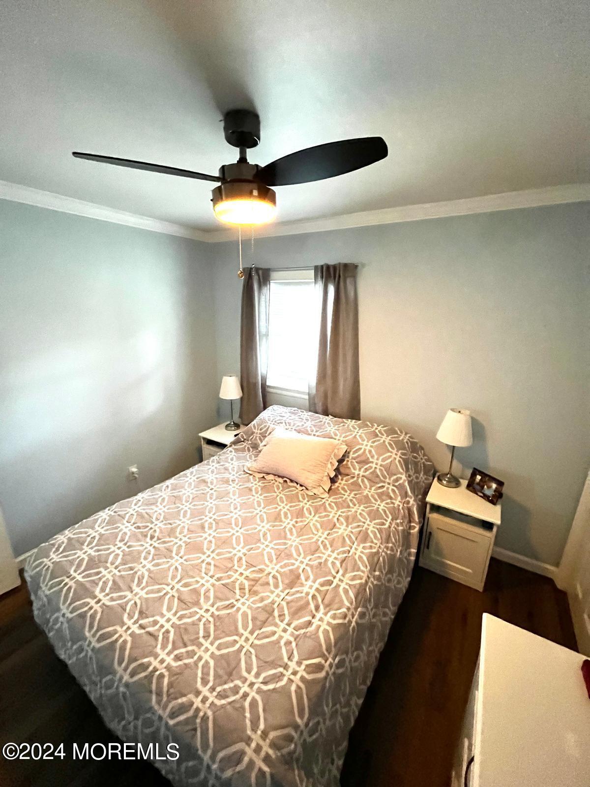 34 Shoreland Terrace