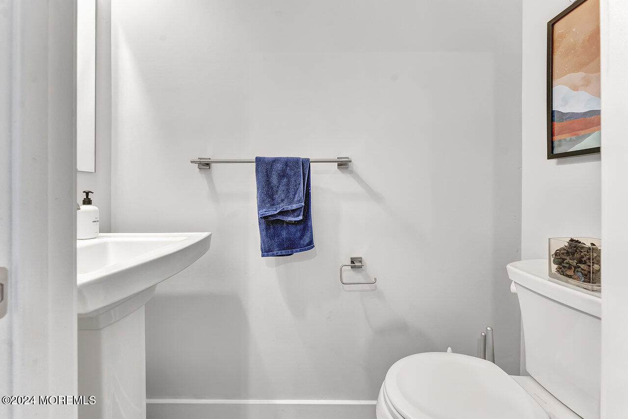 67 American Way, 267