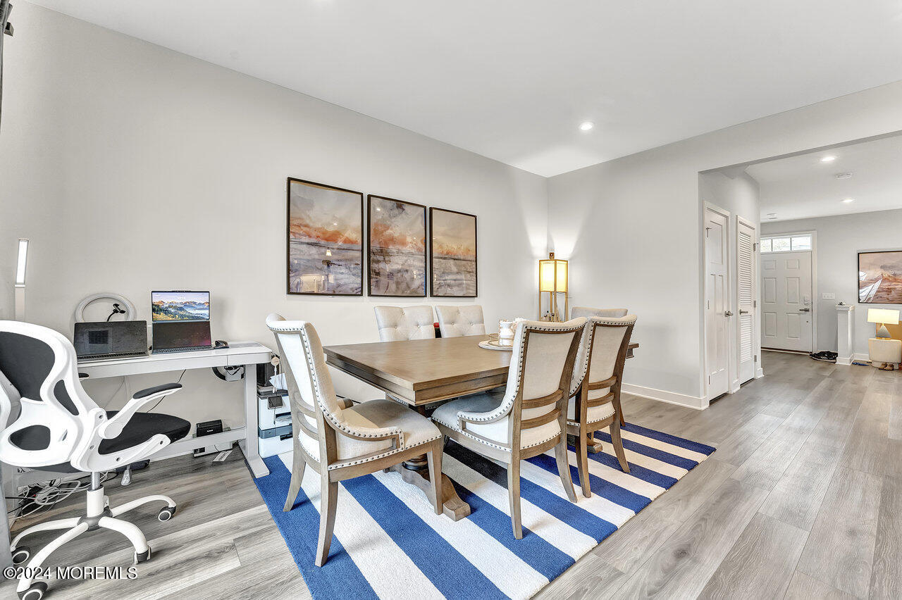 67 American Way, 267