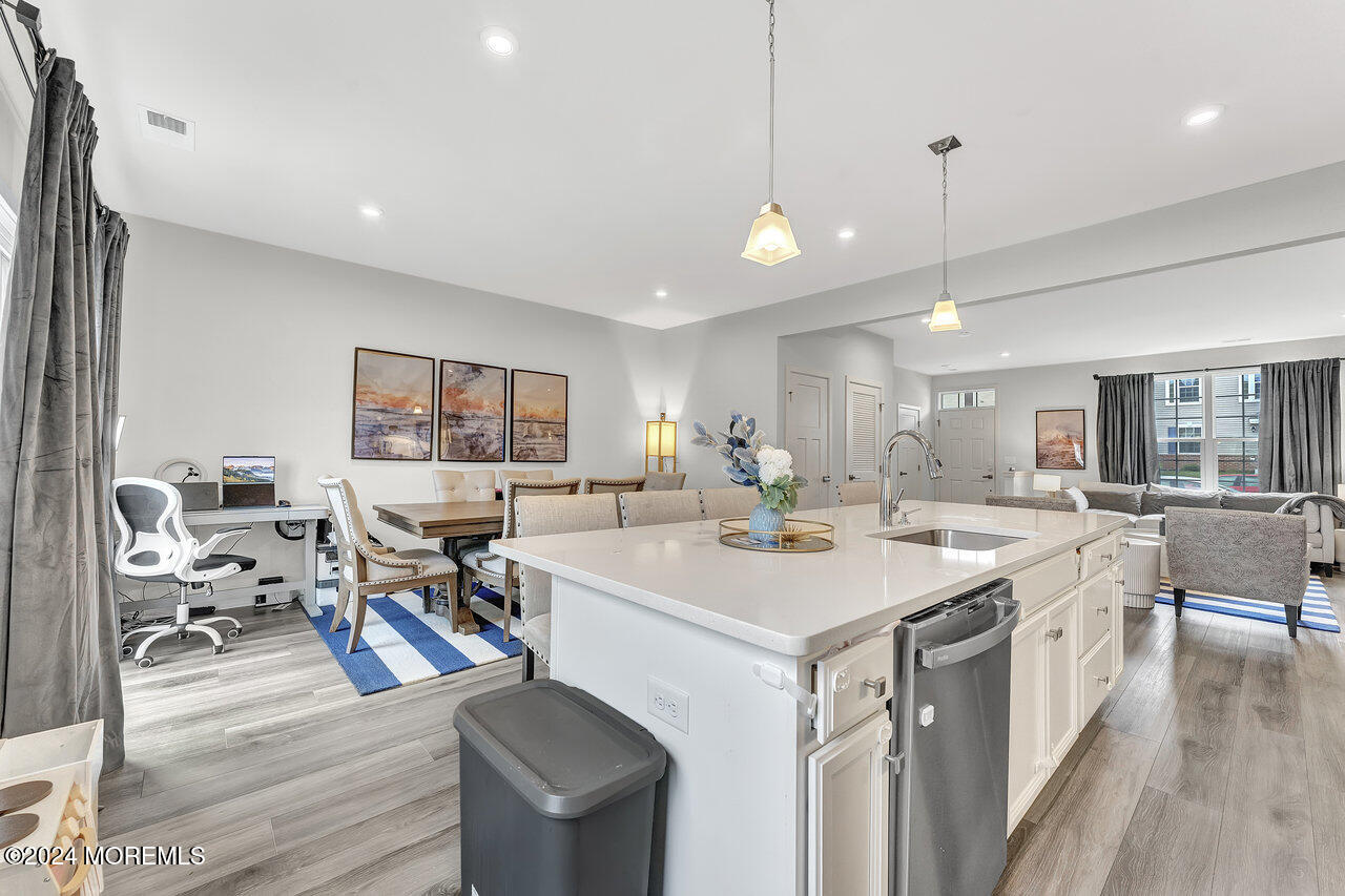 67 American Way, 267