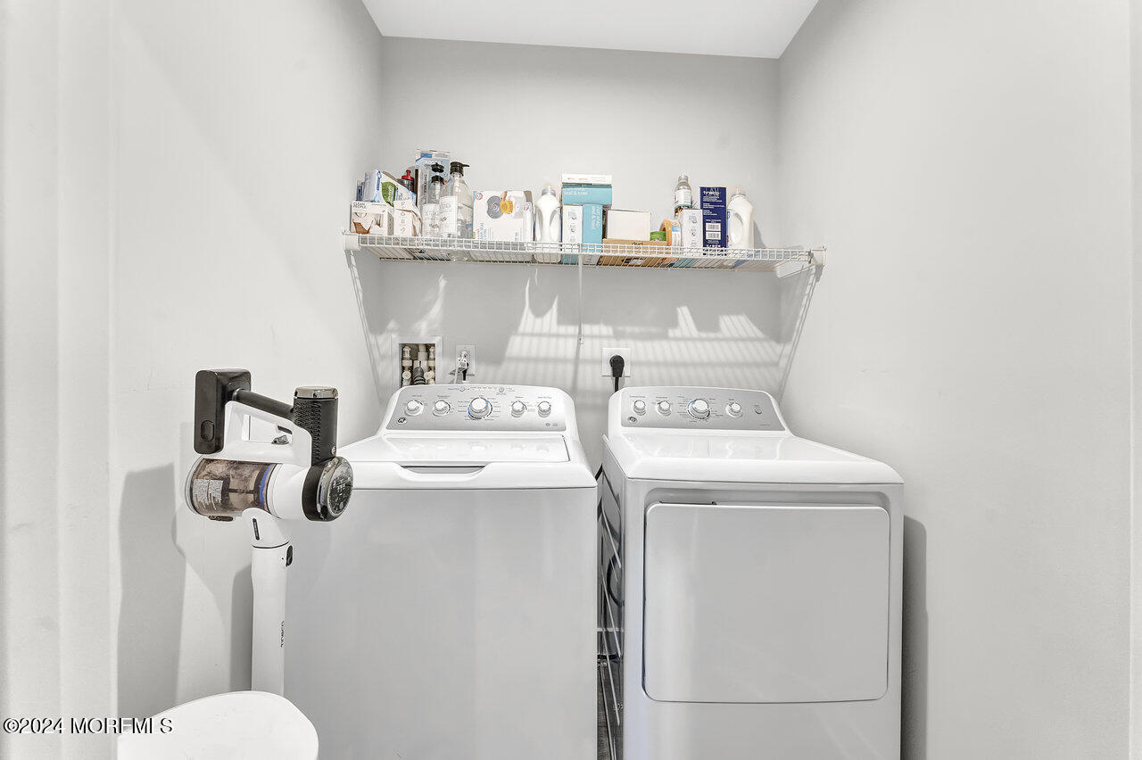 67 American Way, 267