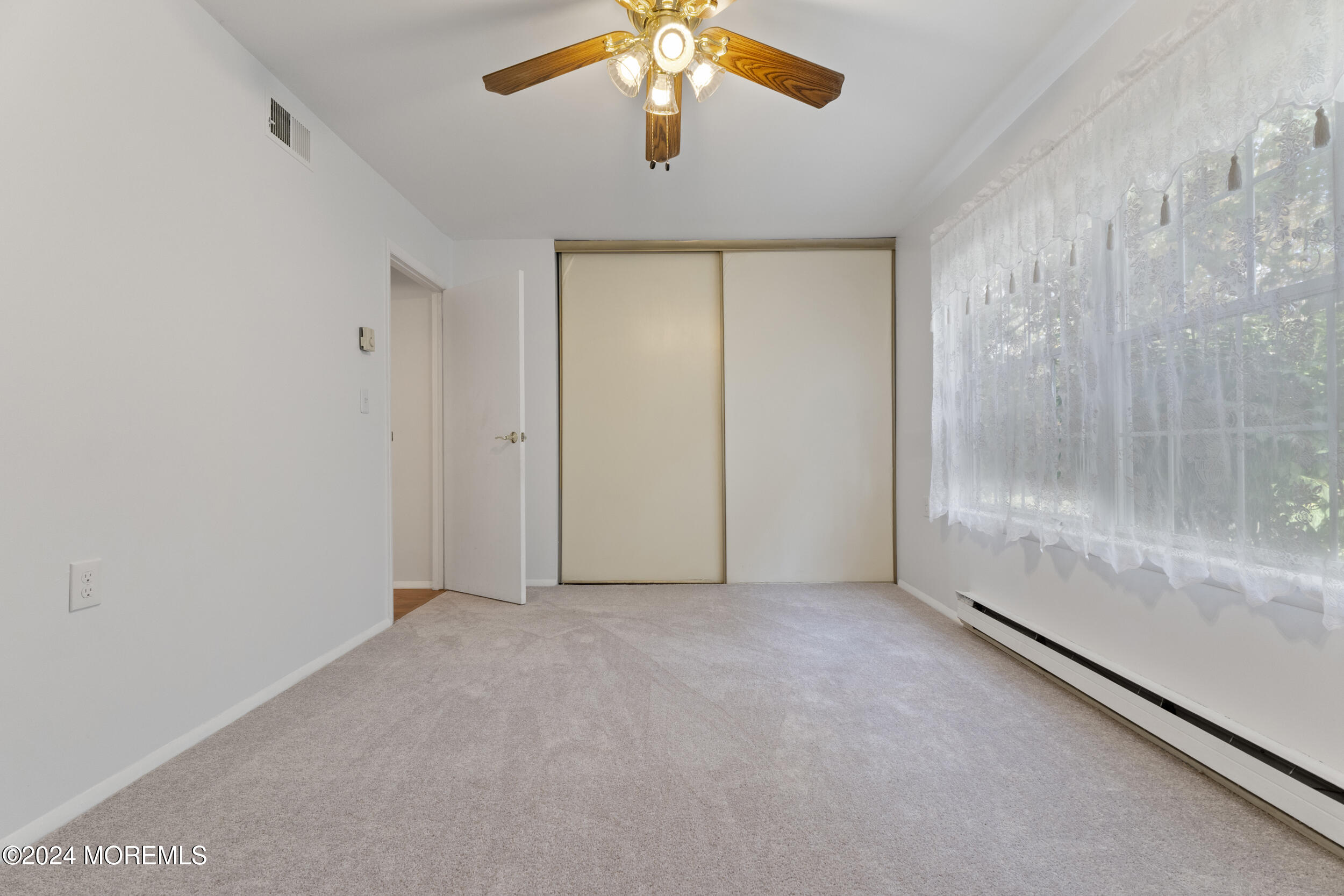 535 Warwick Court, B