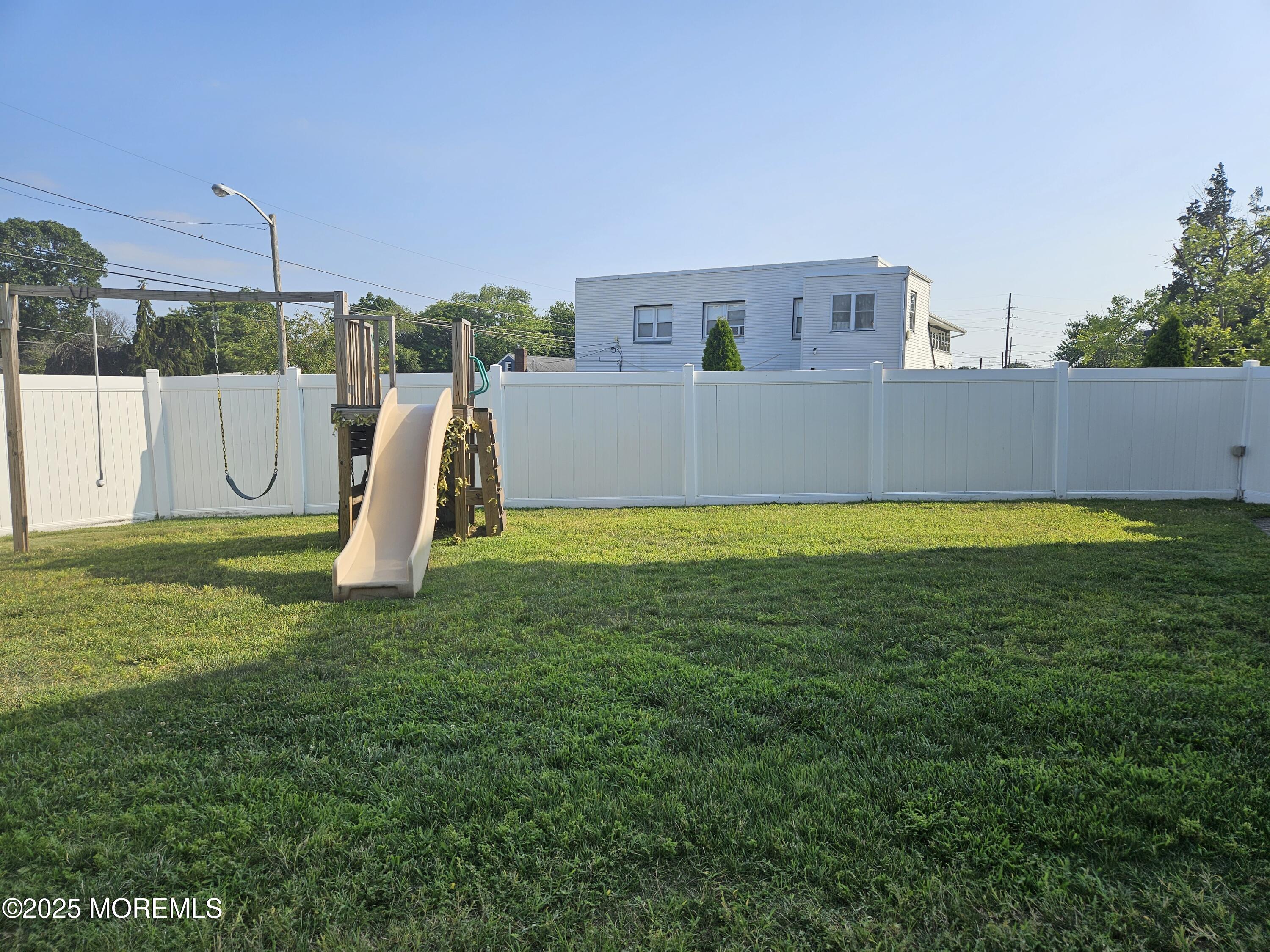 127 Chingarora Avenue