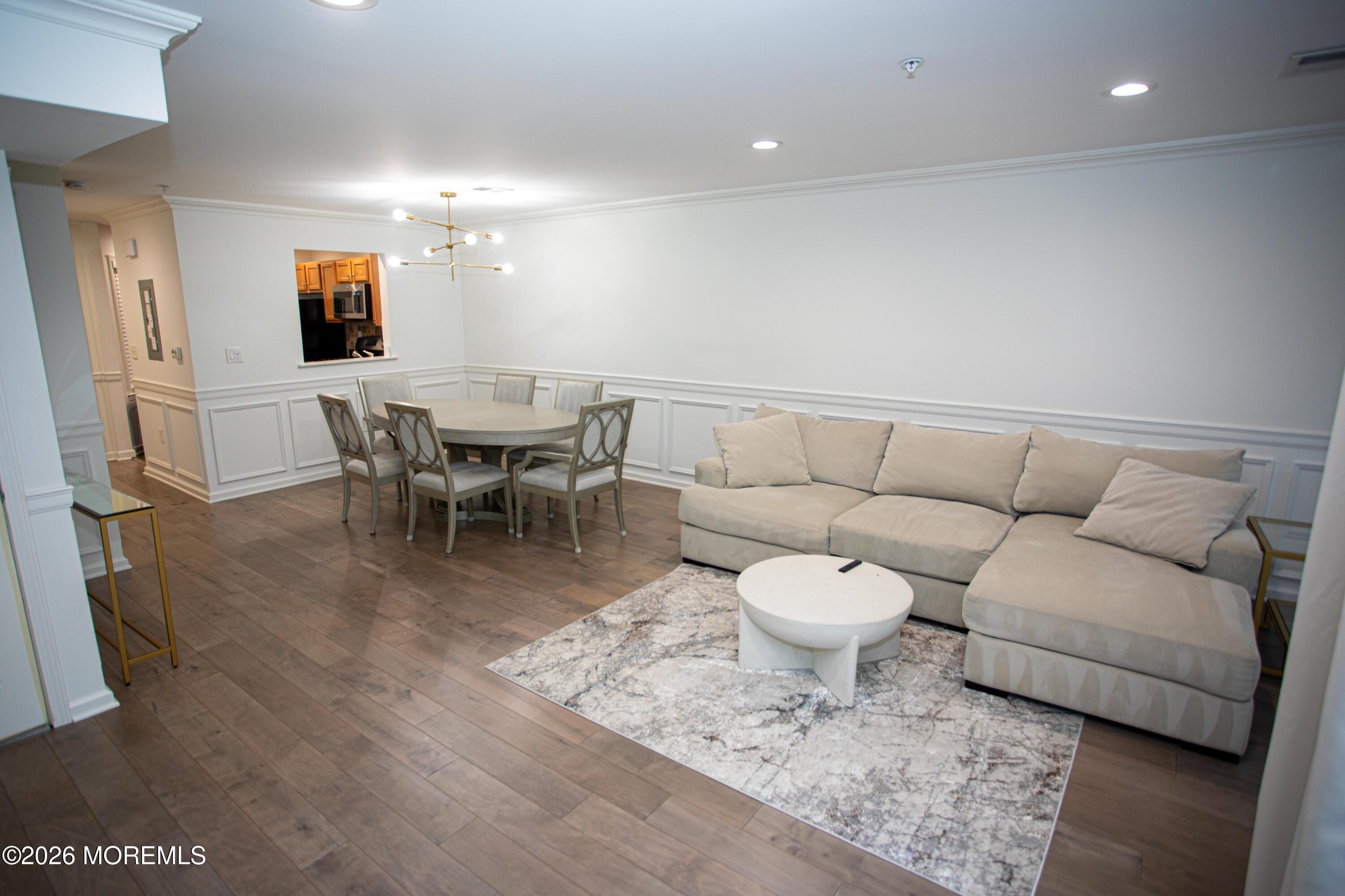 124 Adamecs Way 25