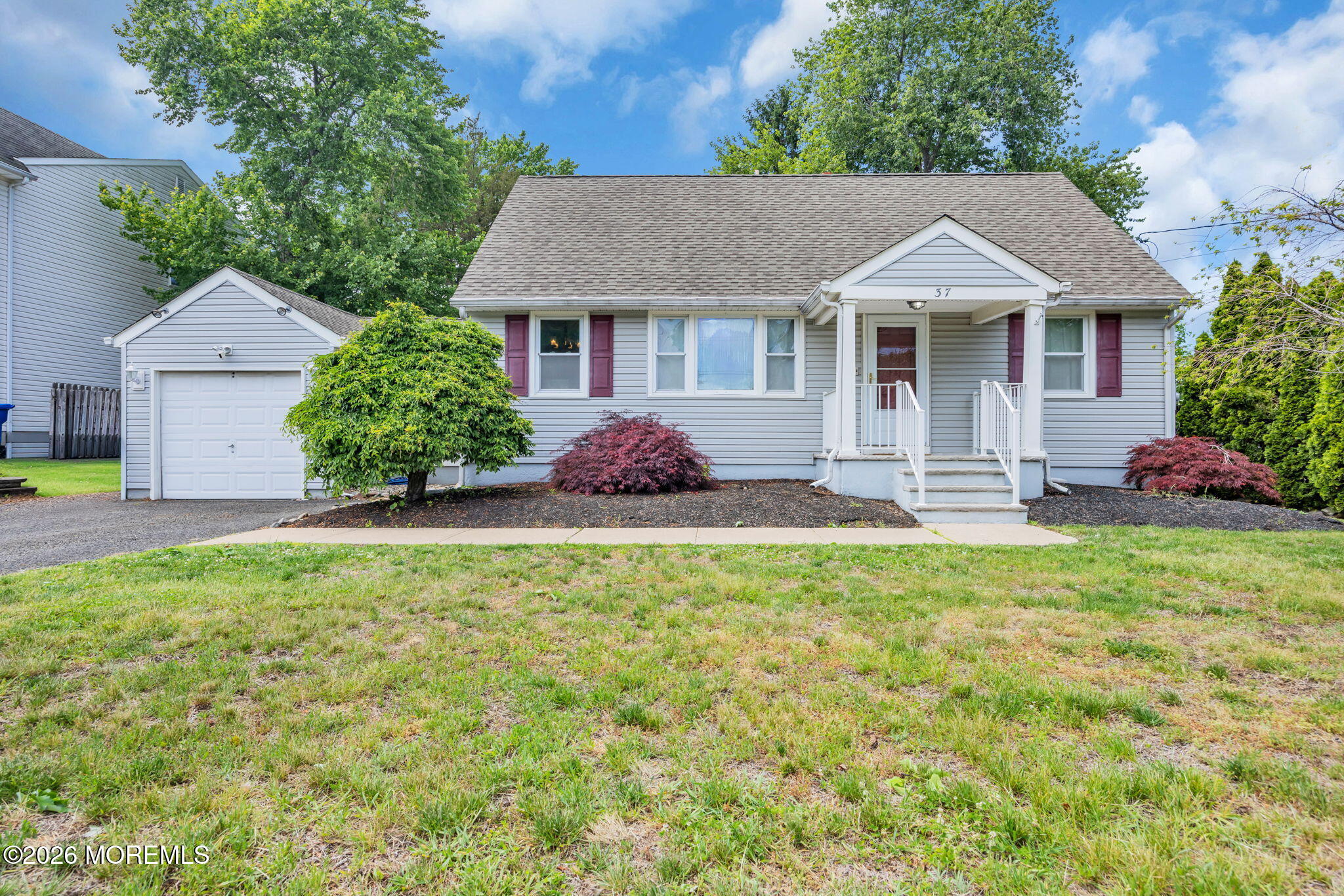 37 Sunset Place