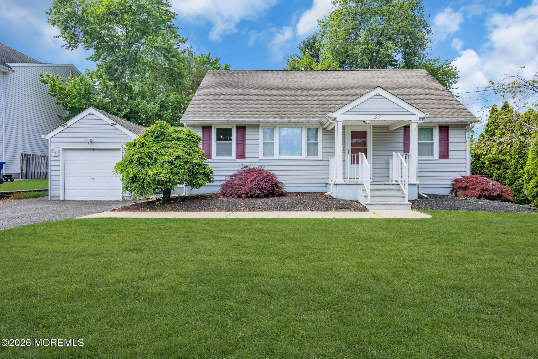 37 Sunset Place
