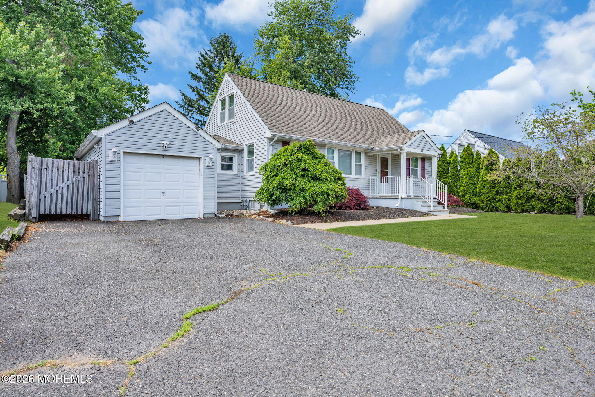 37 Sunset Place
