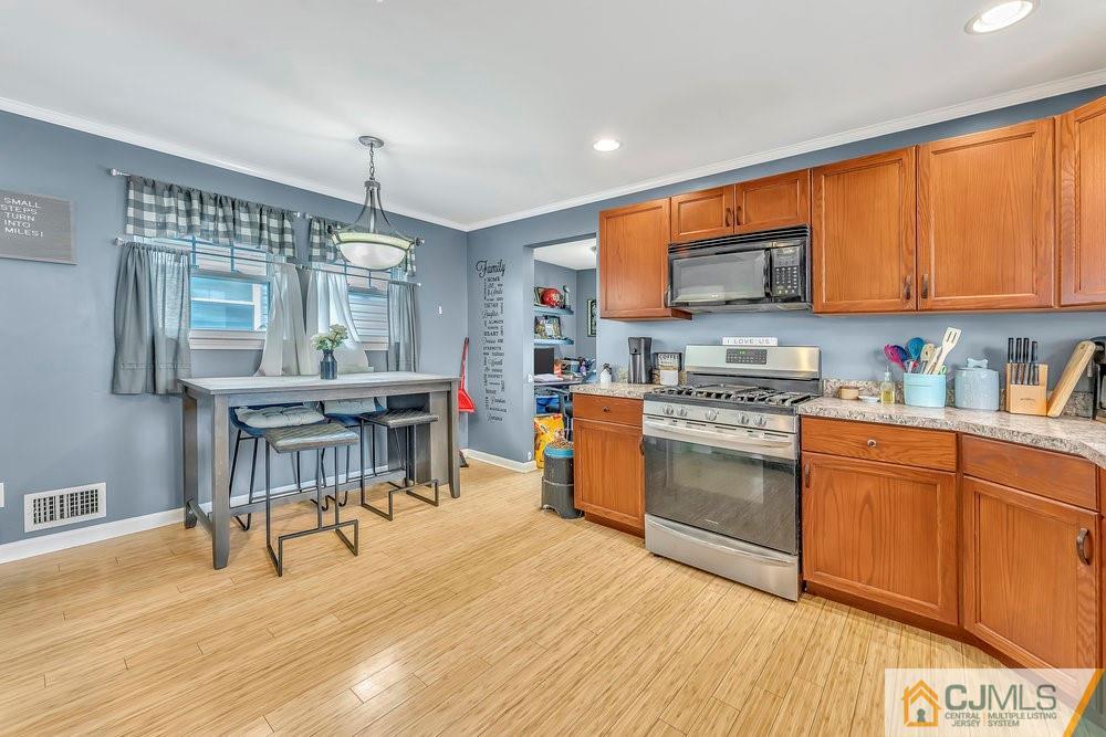 418 Catherine Street