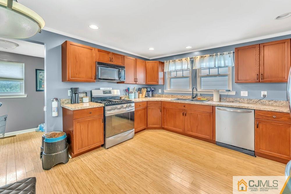 418 Catherine Street