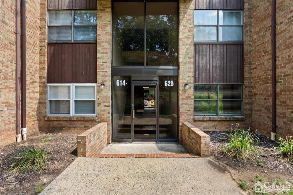 619 Sharon Garden Court