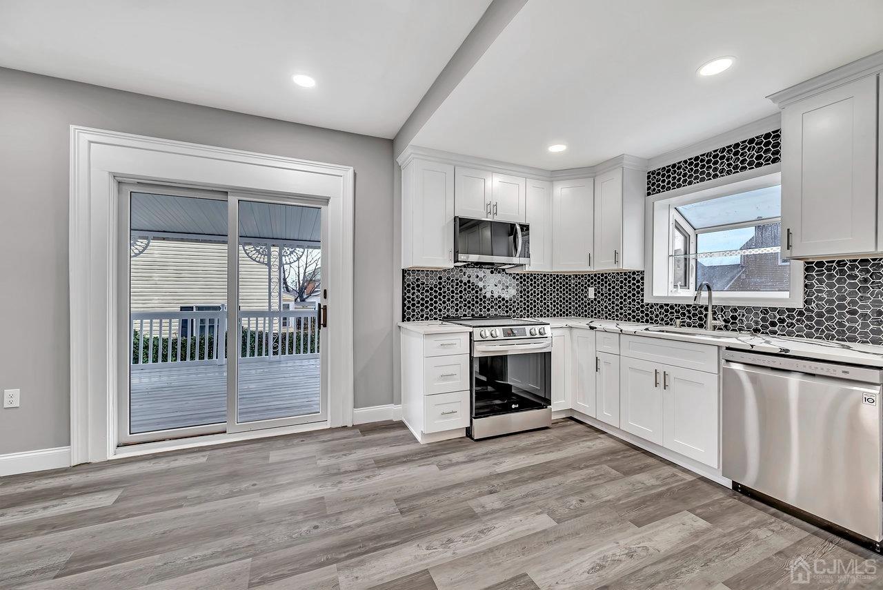 19 Burchard Street N