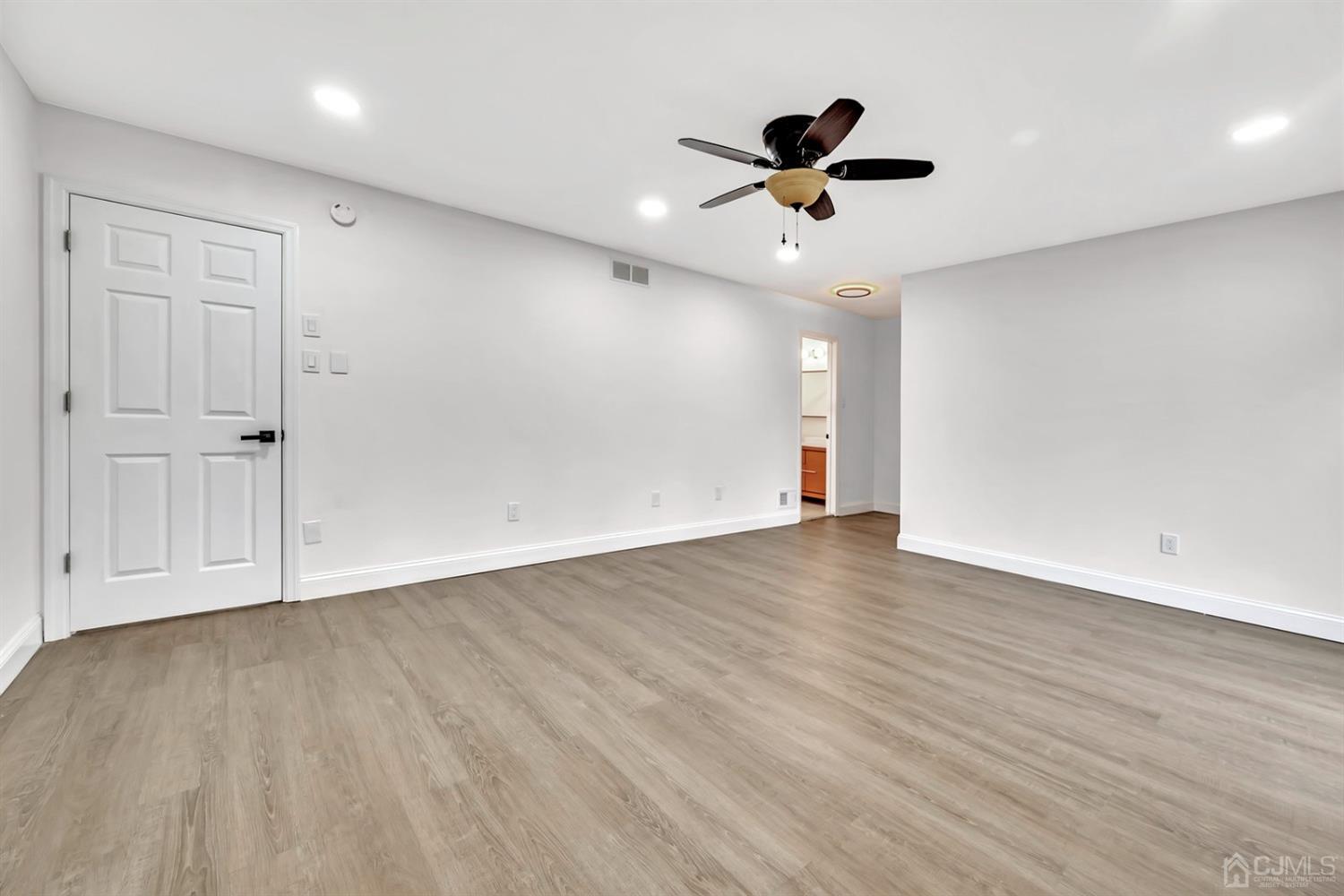 562 Pleasant View Road