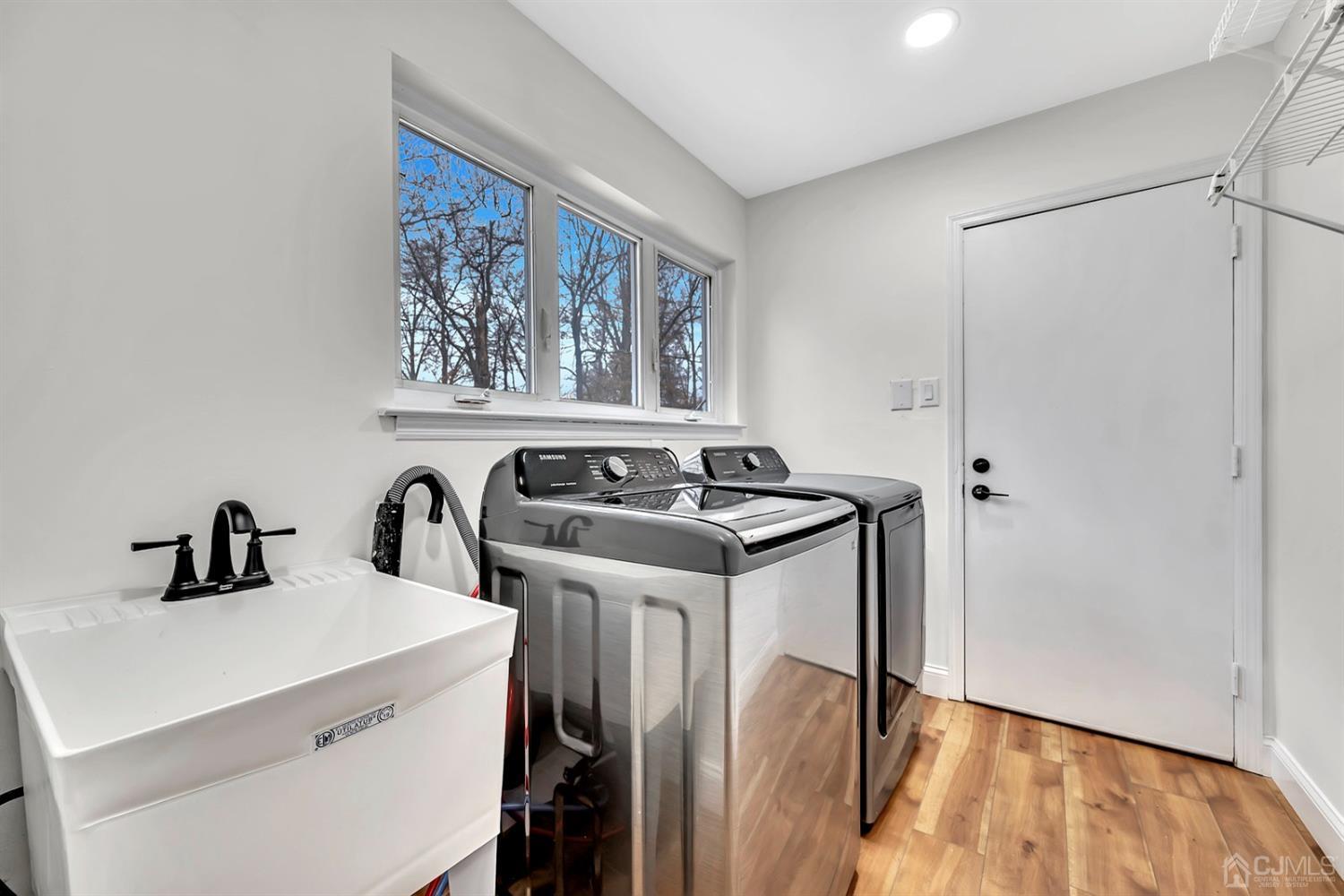 562 Pleasant View Road