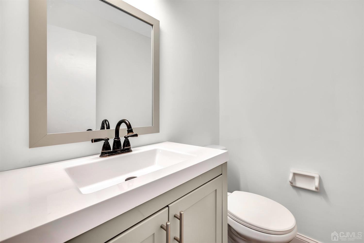 562 Pleasant View Road