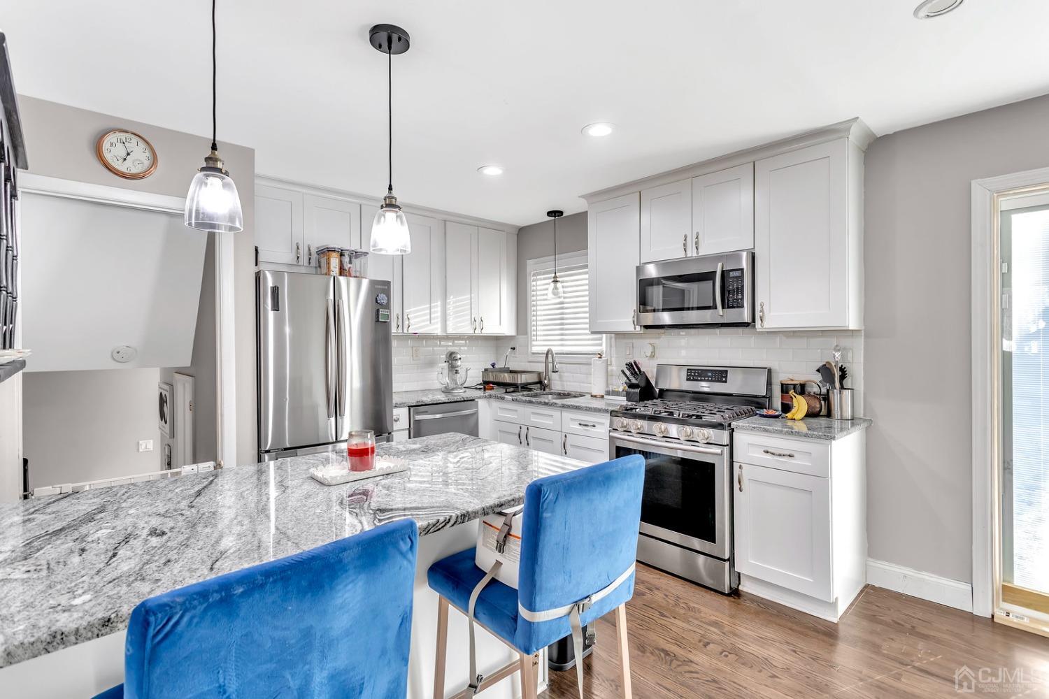 713 Cedarbrook Avenue