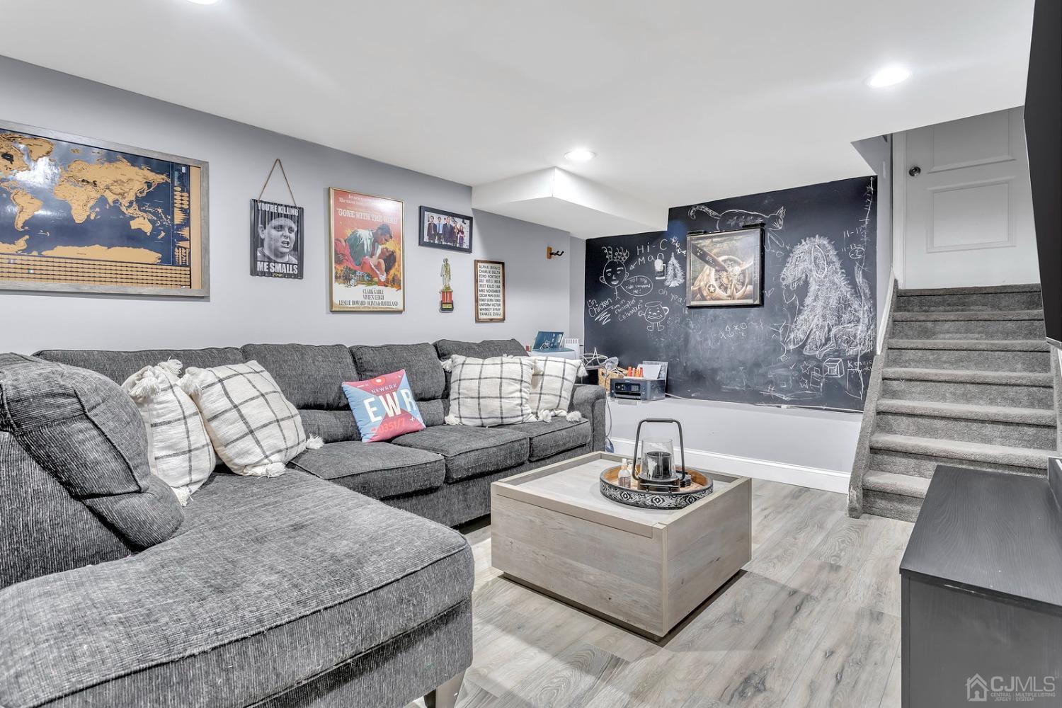 713 Cedarbrook Avenue