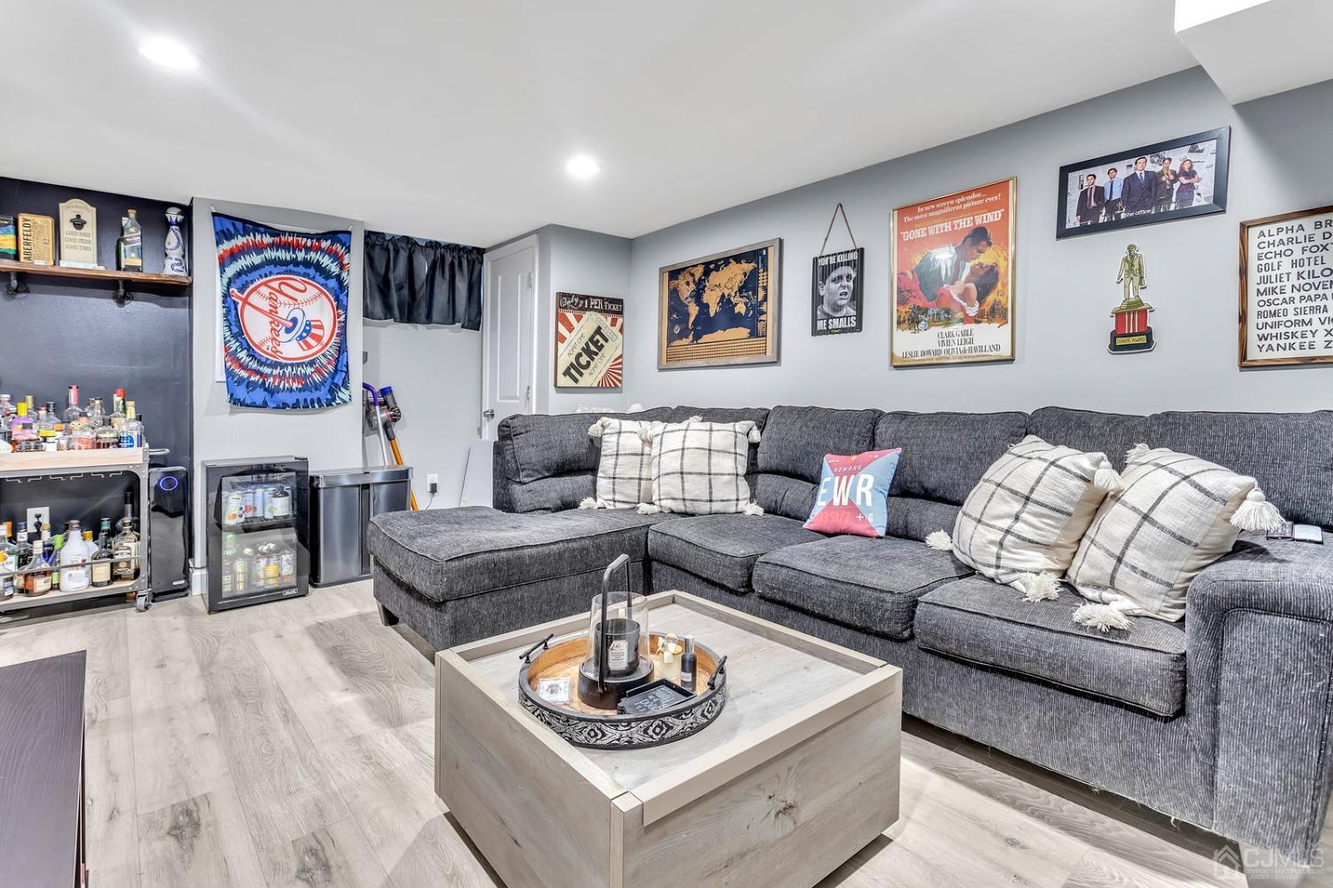 713 Cedarbrook Avenue