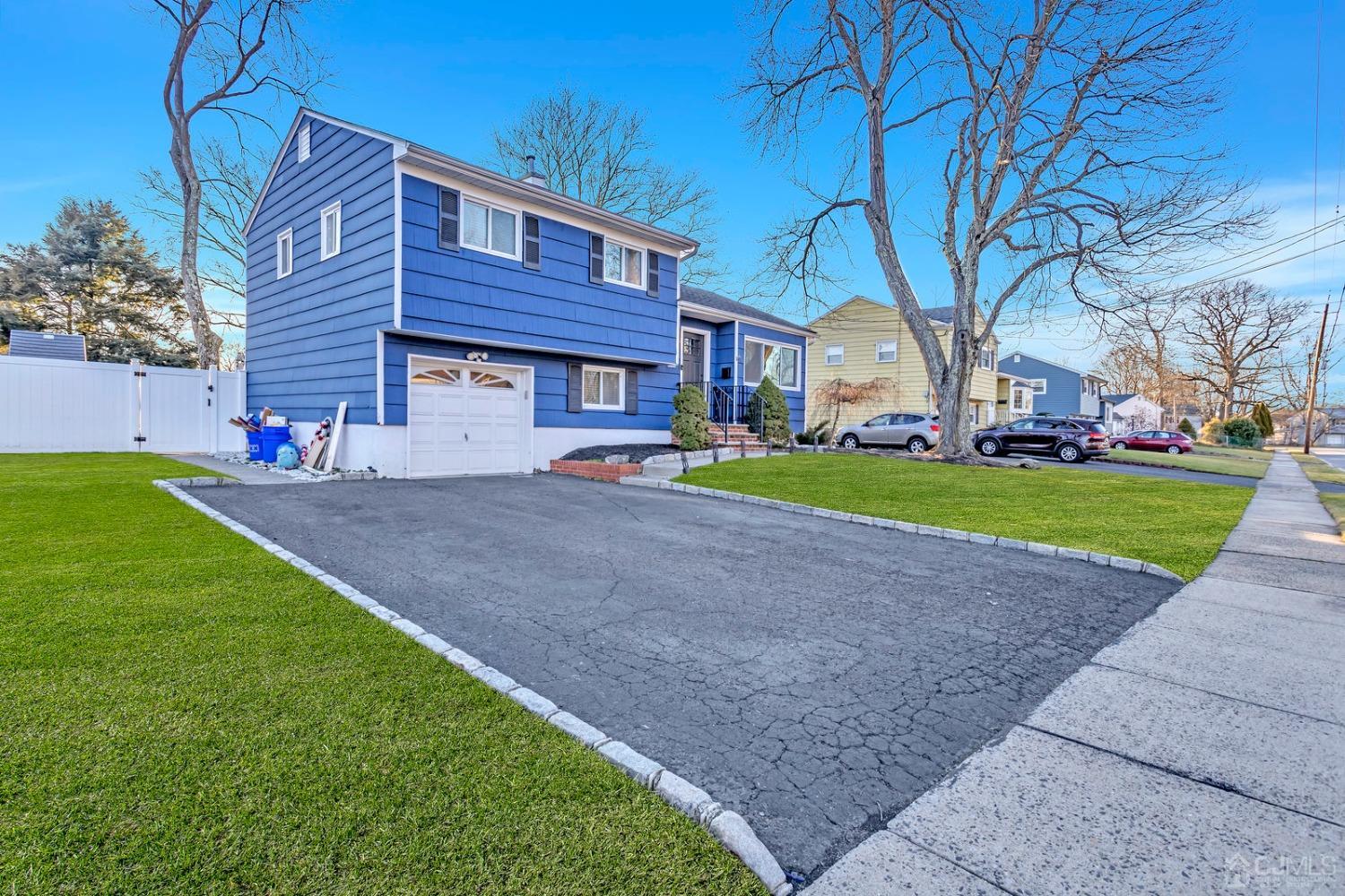 713 Cedarbrook Avenue