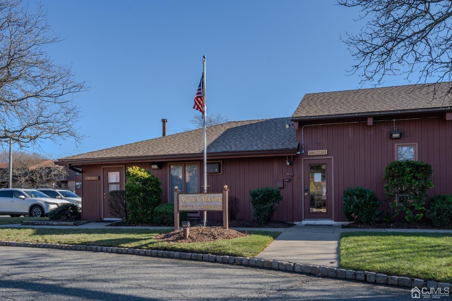 255 Alpine Way Street