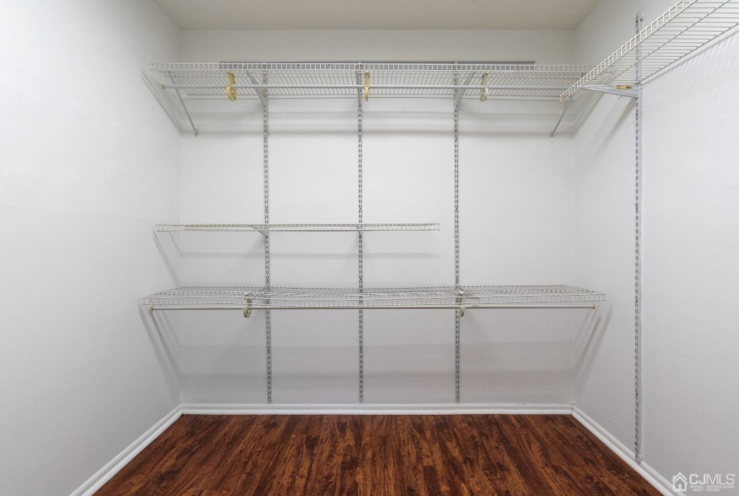 255 Alpine Way Street