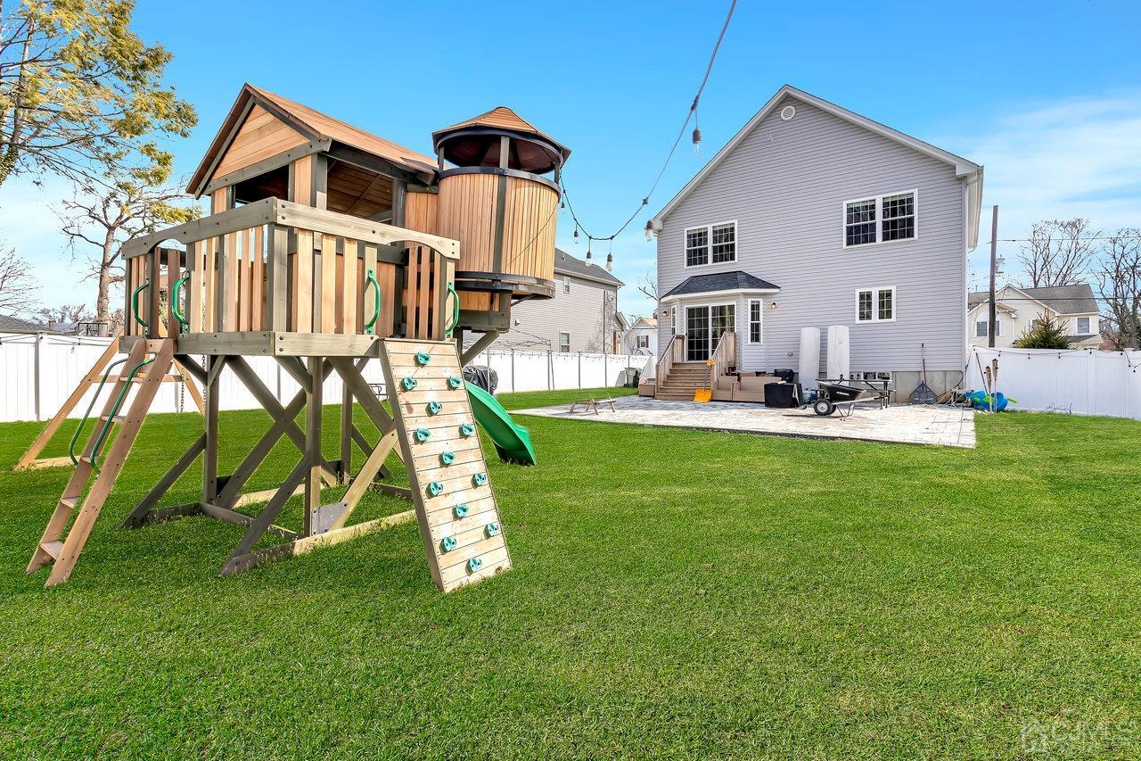 641 Ridgedale Avenue