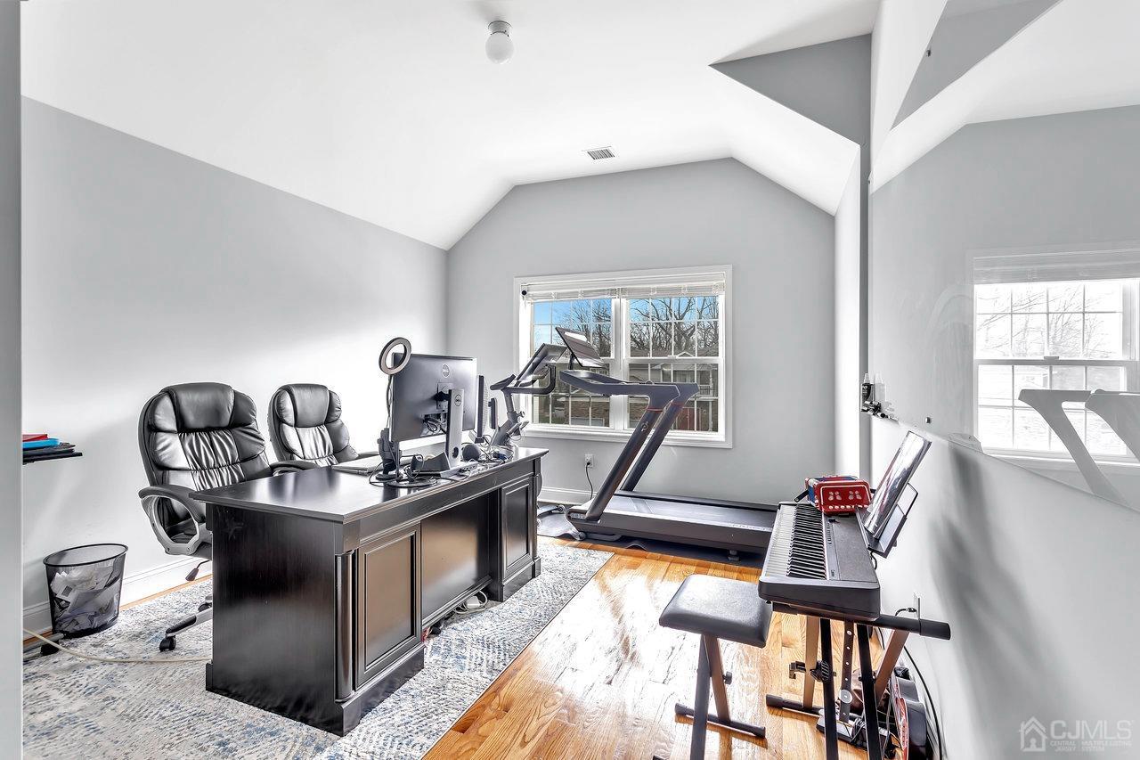 641 Ridgedale Avenue