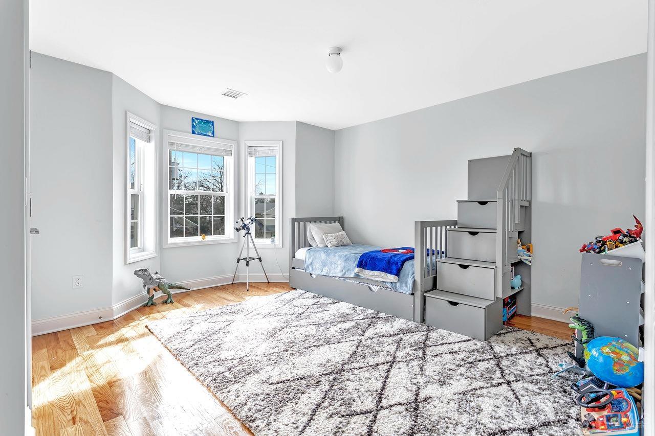 641 Ridgedale Avenue