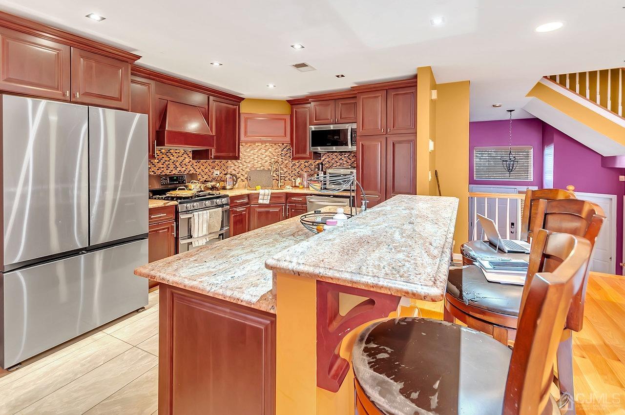 5 Rondell Lane # 198