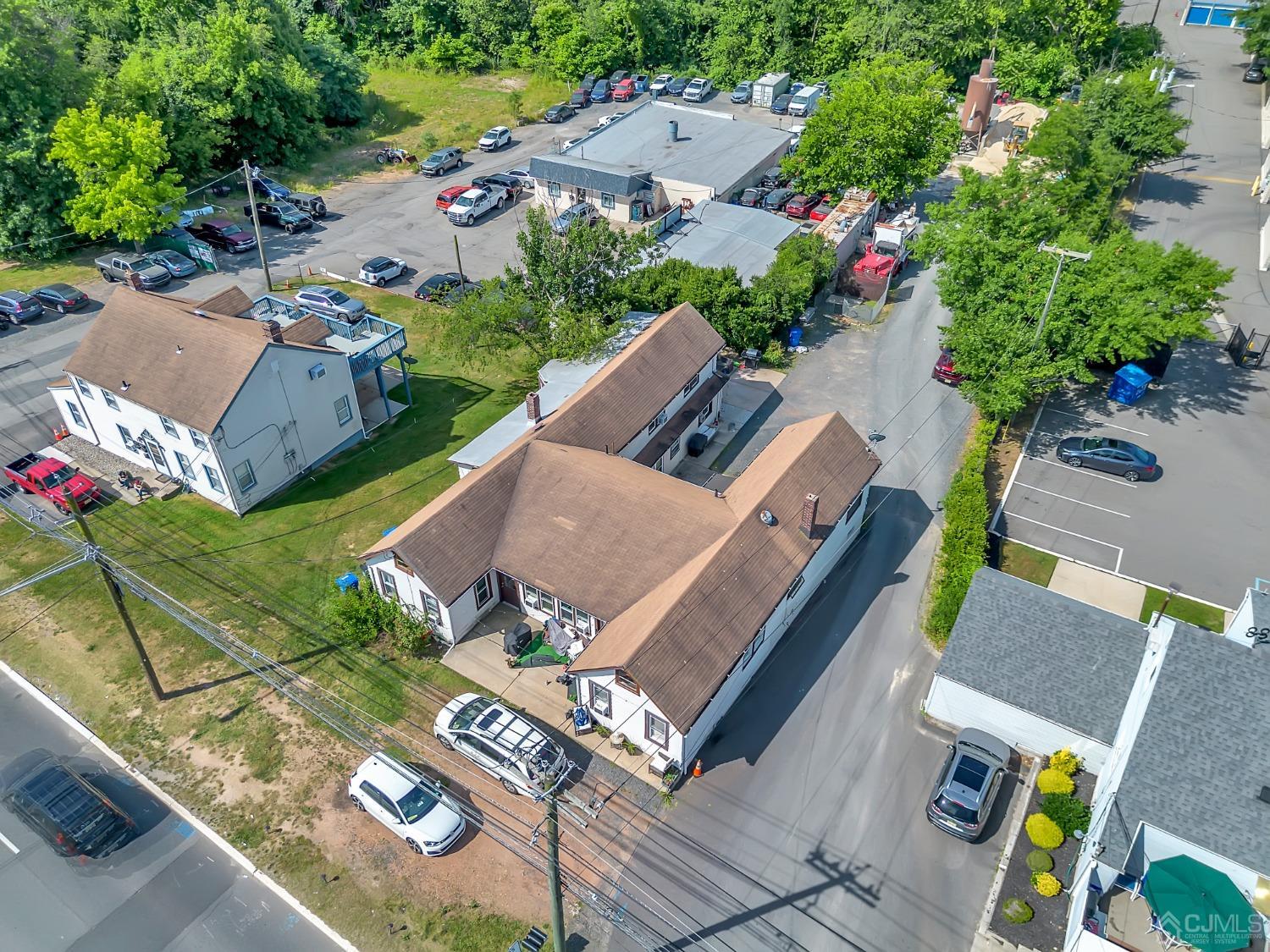 129 Amboy Avenue