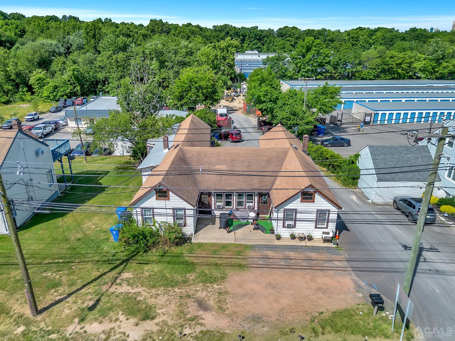 129 Amboy Avenue