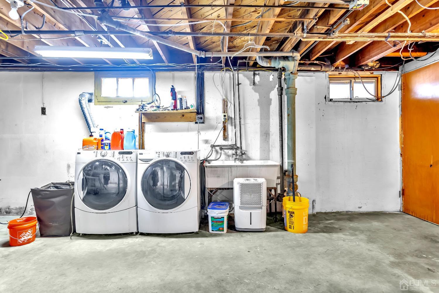 147 Hazelwood Avenue