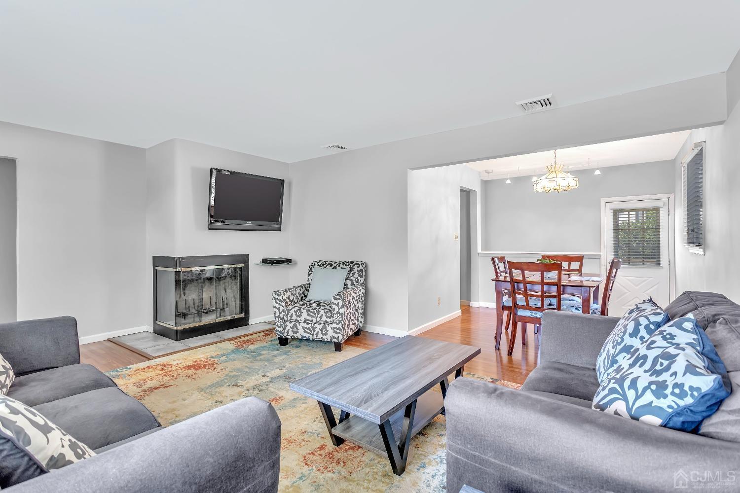 147 Hazelwood Avenue