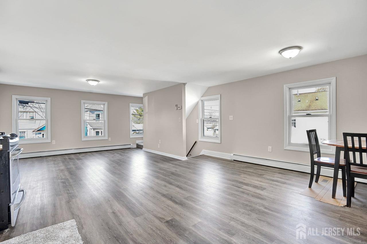 32 Christopher Street