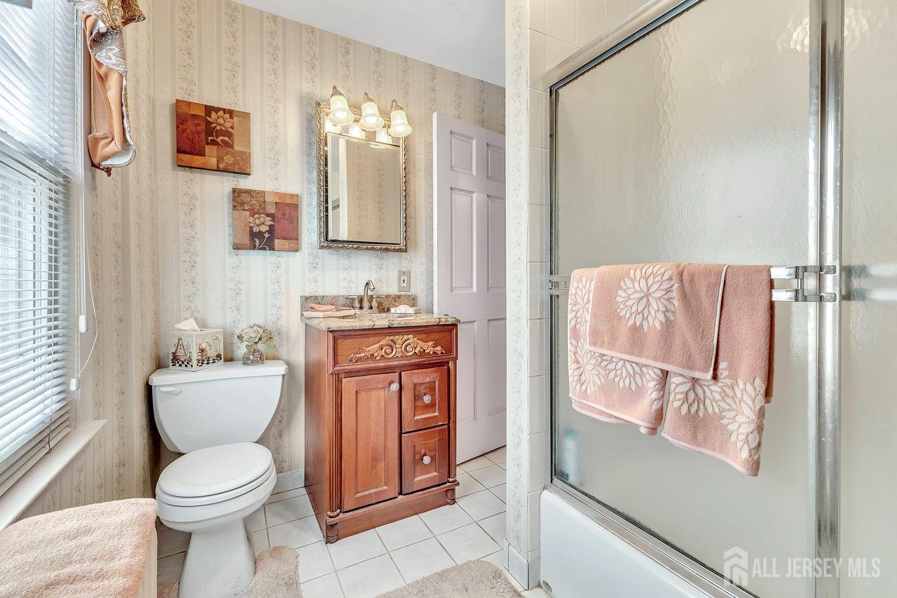 79 Midland Boulevard