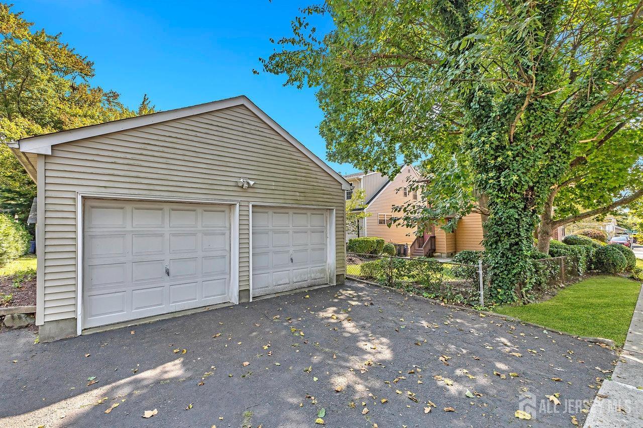 79 Midland Boulevard