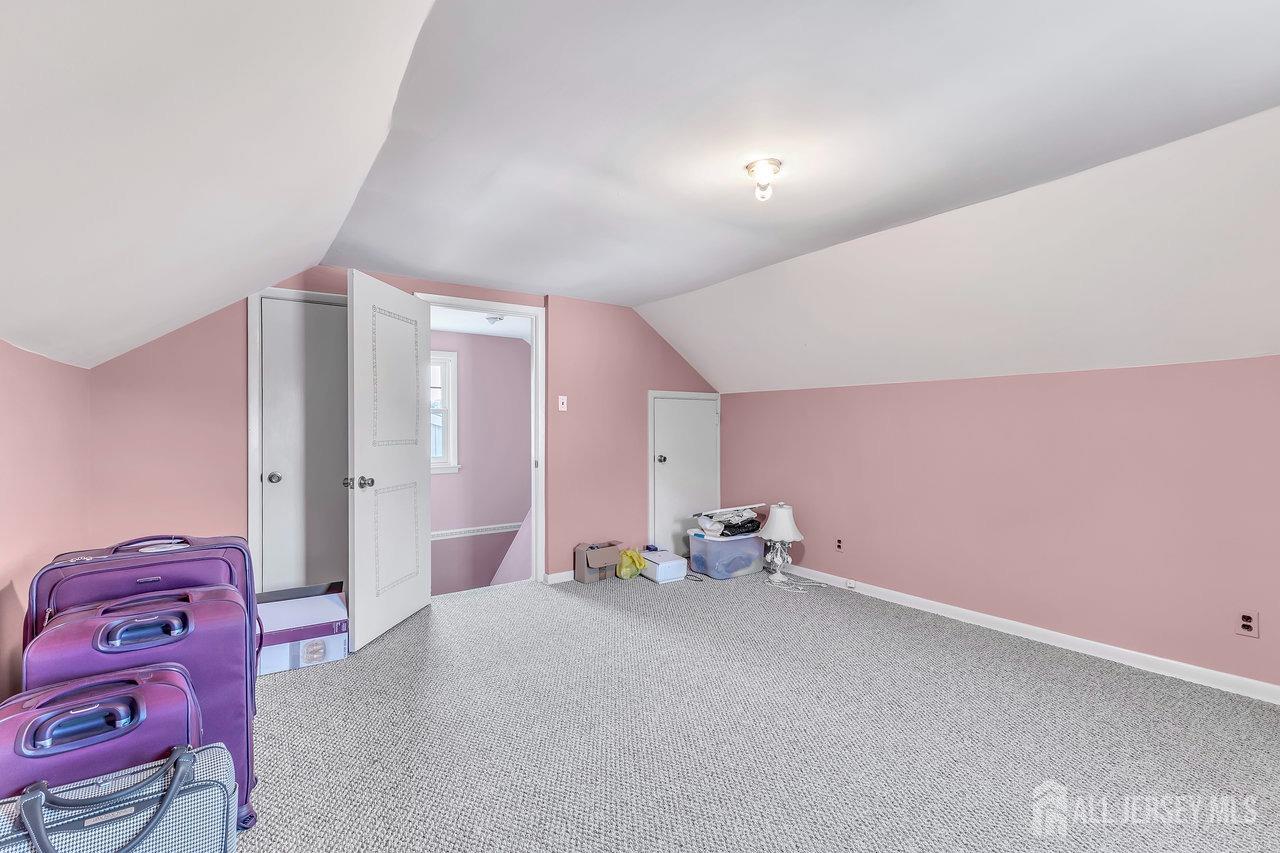 79 Midland Boulevard