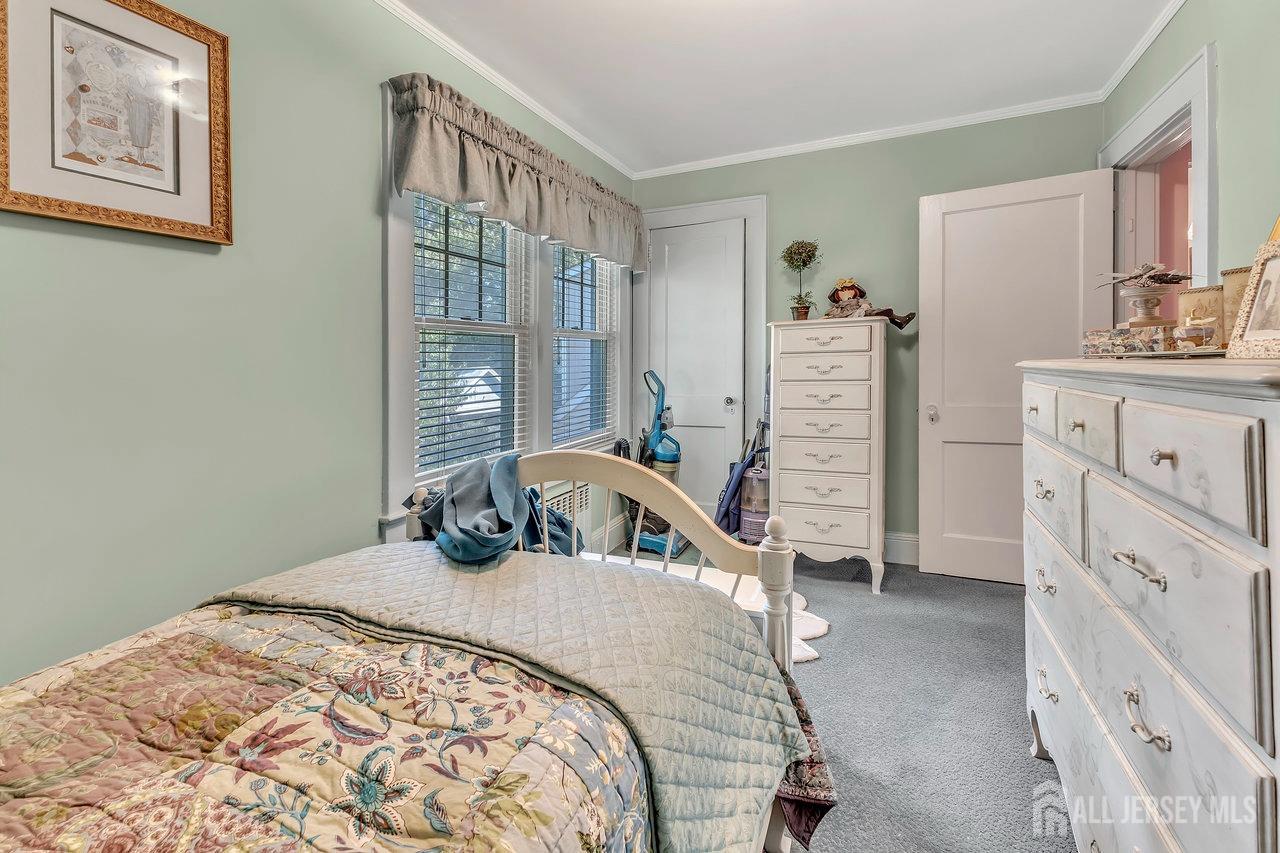 79 Midland Boulevard