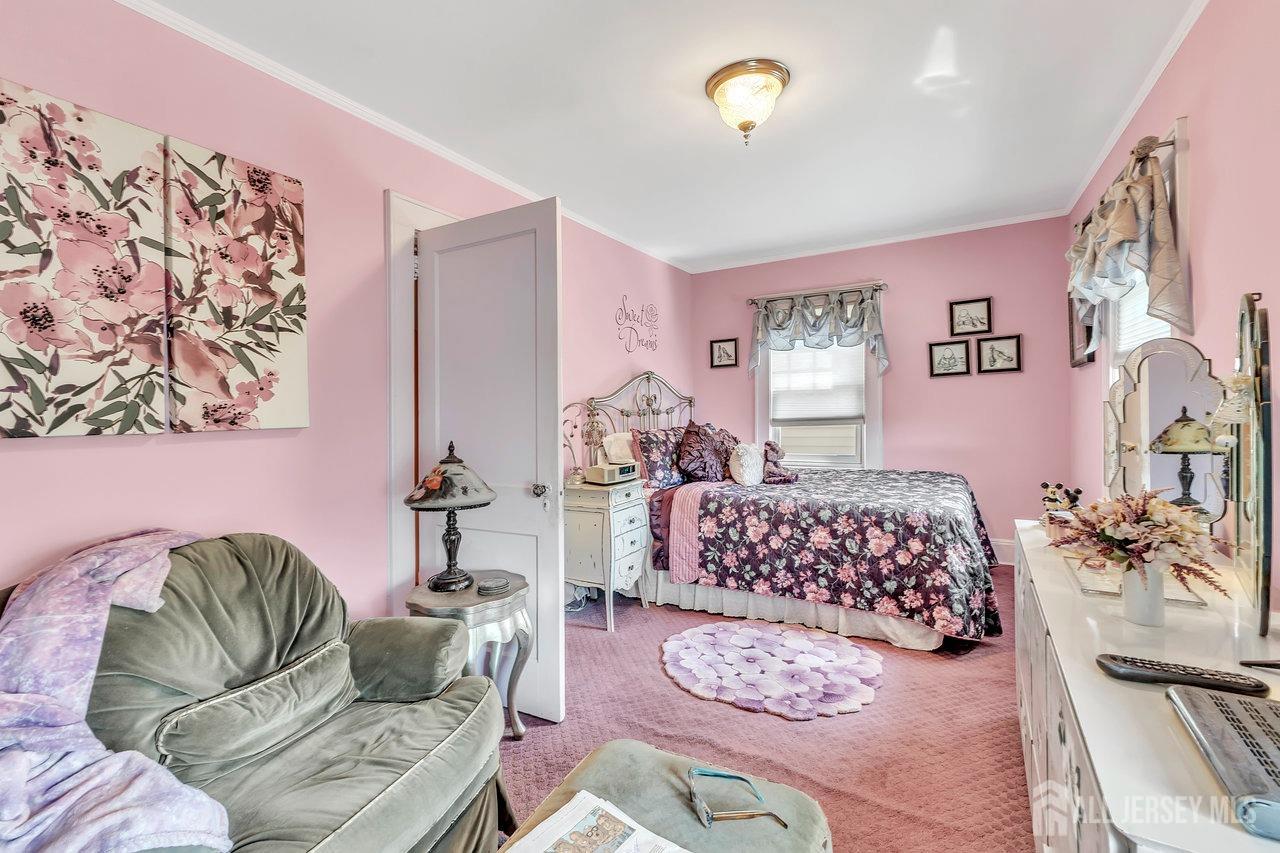 79 Midland Boulevard