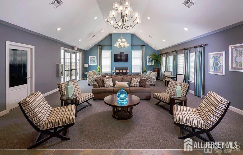 6303 Fernandez Court