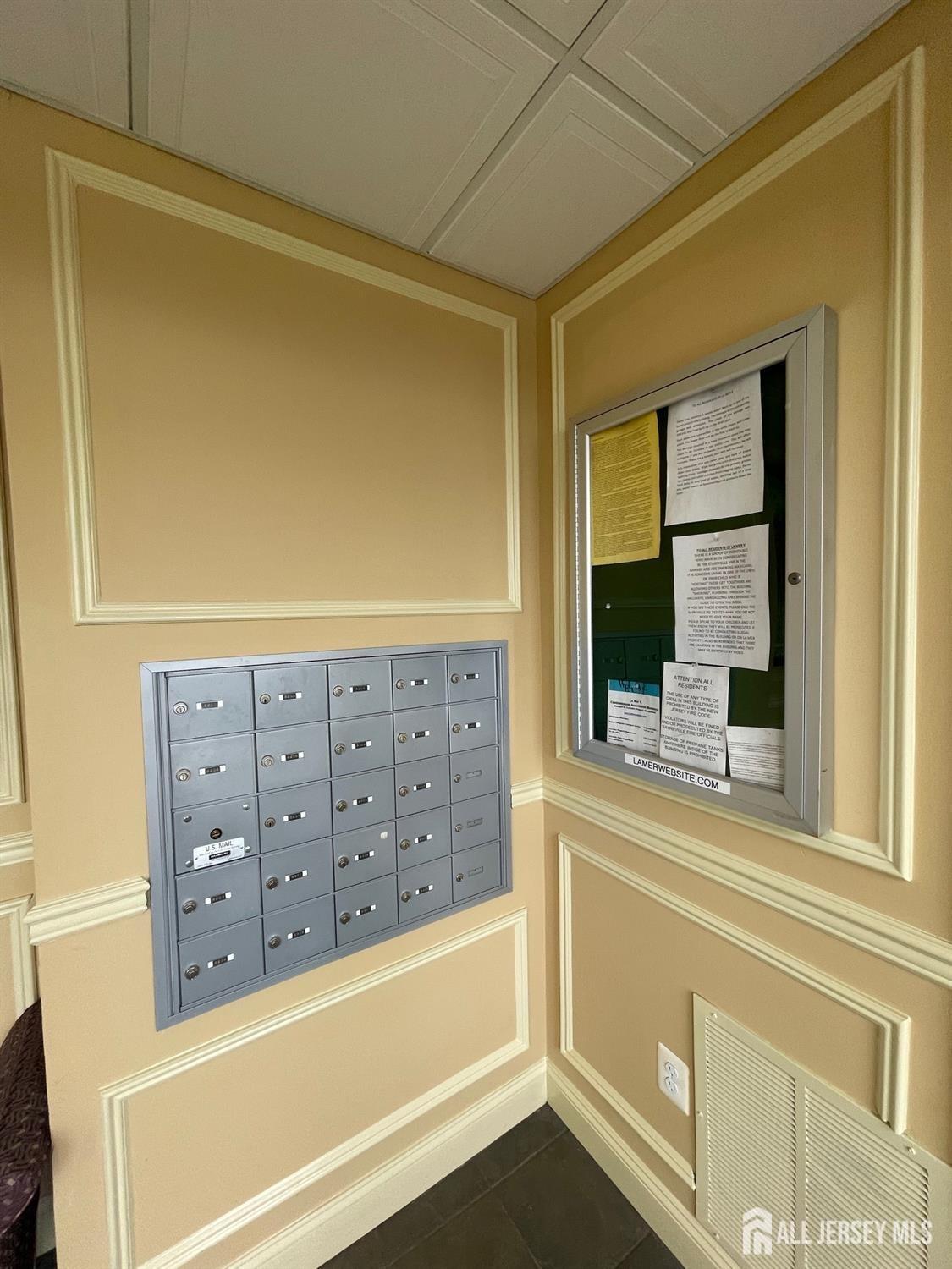 6303 Fernandez Court