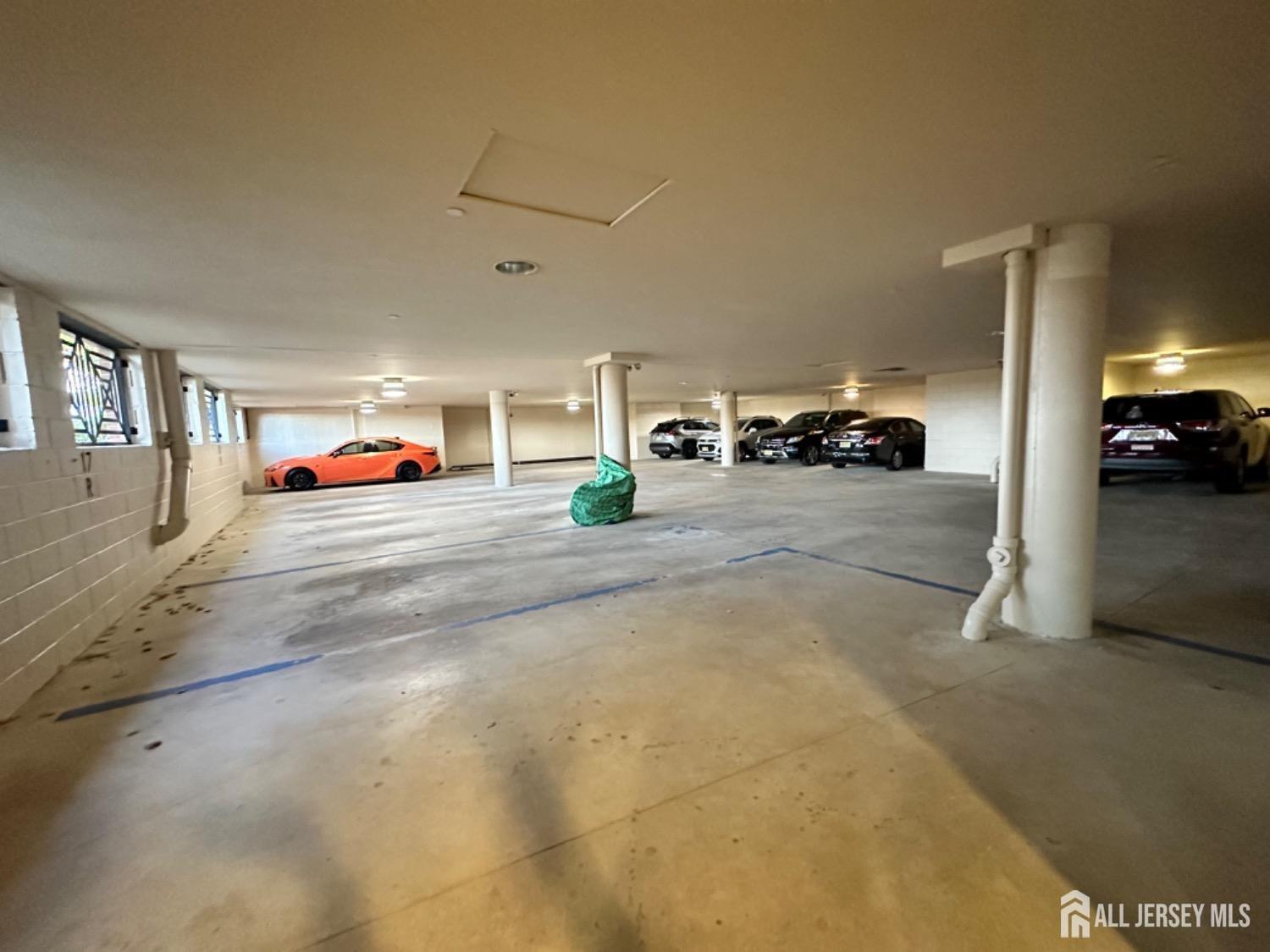 6303 Fernandez Court