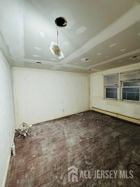 2491 Saint Georges Avenue