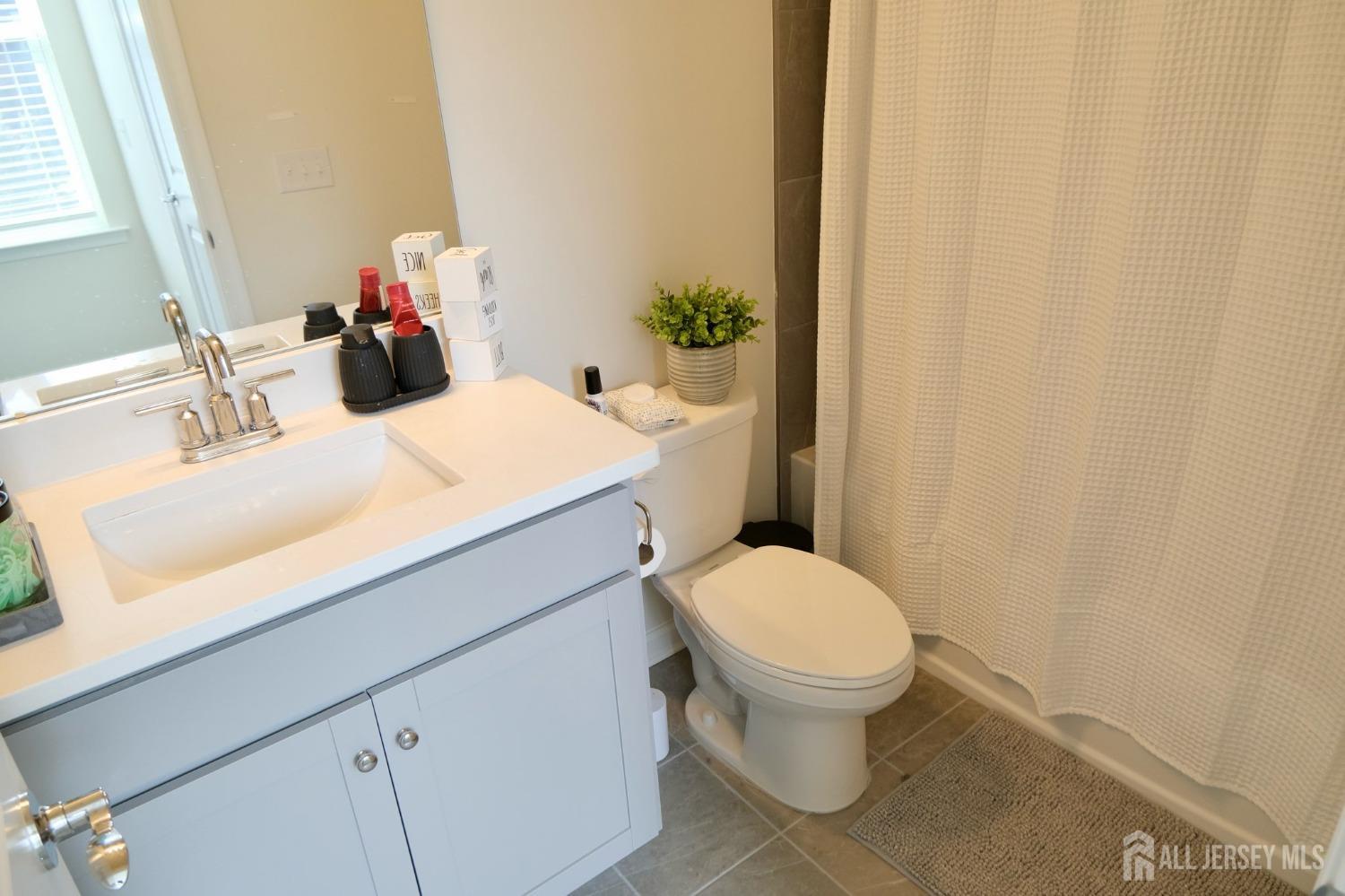 101 Peyton Place # 135