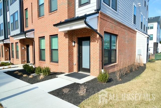 101 Peyton Place # 135