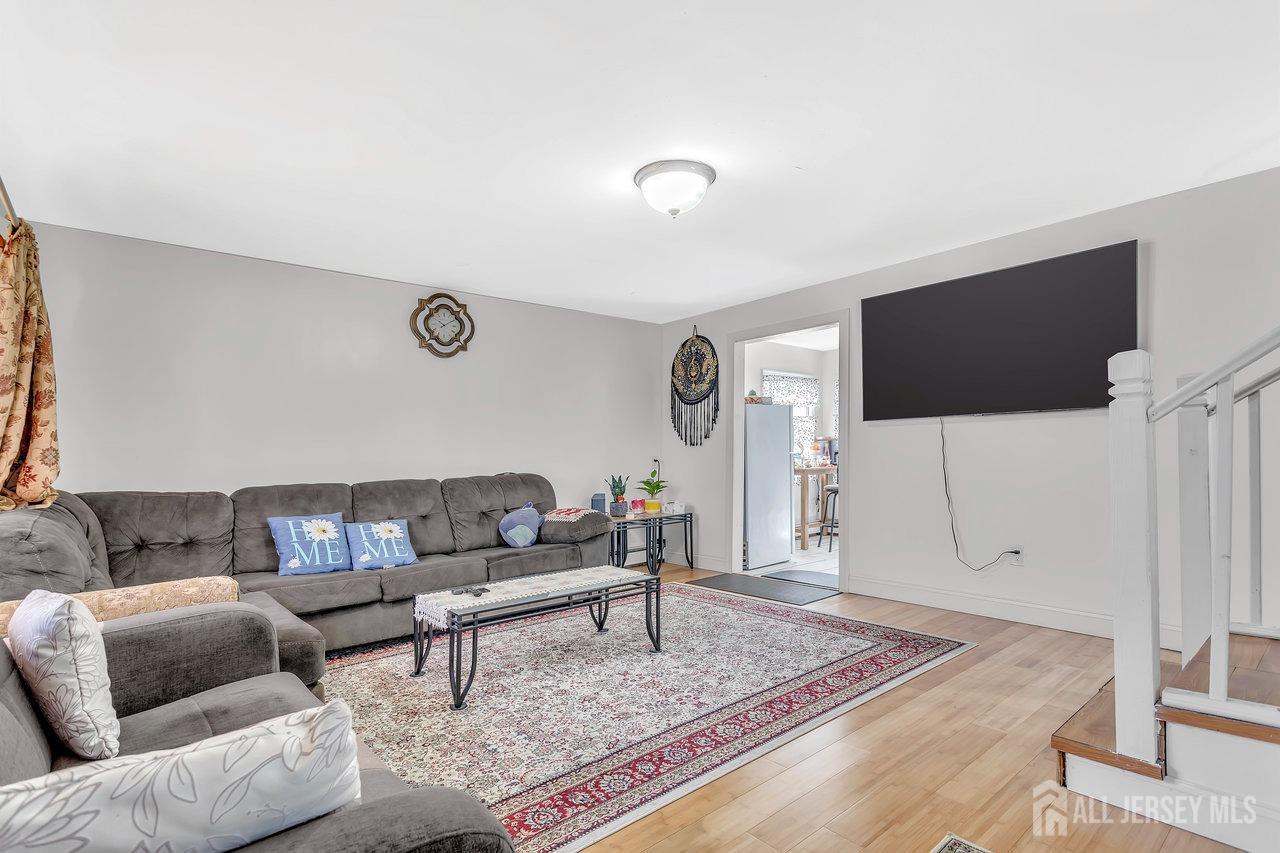 109 S Harrison Avenue