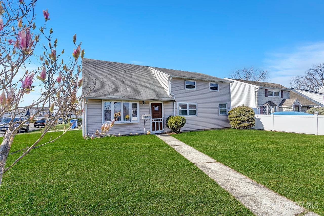 109 S Harrison Avenue