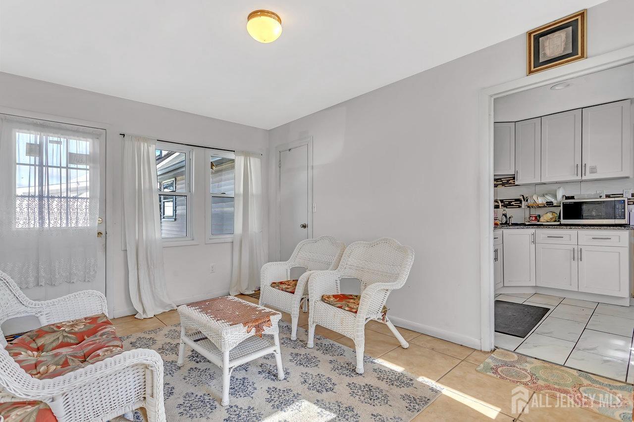 109 S Harrison Avenue