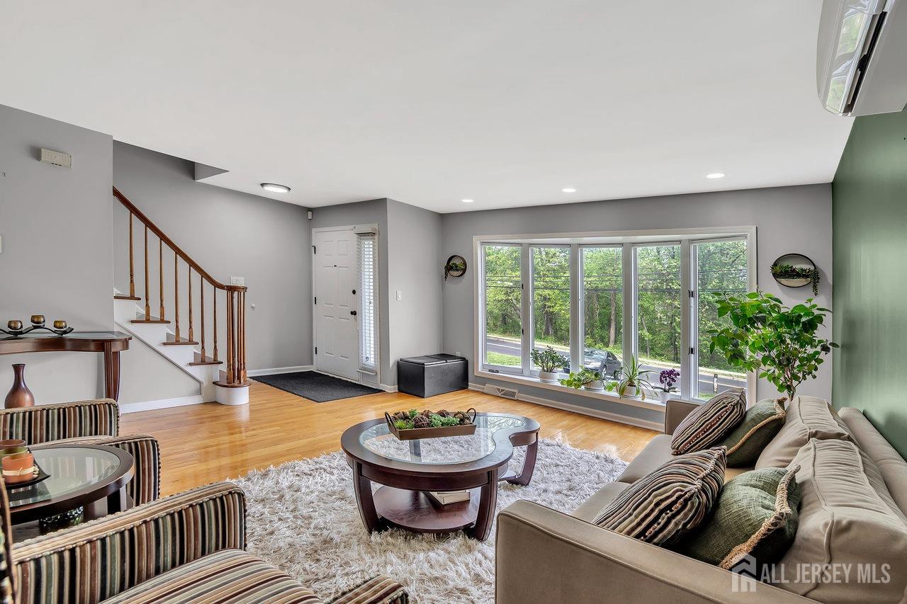 96 Chain O Hills Road